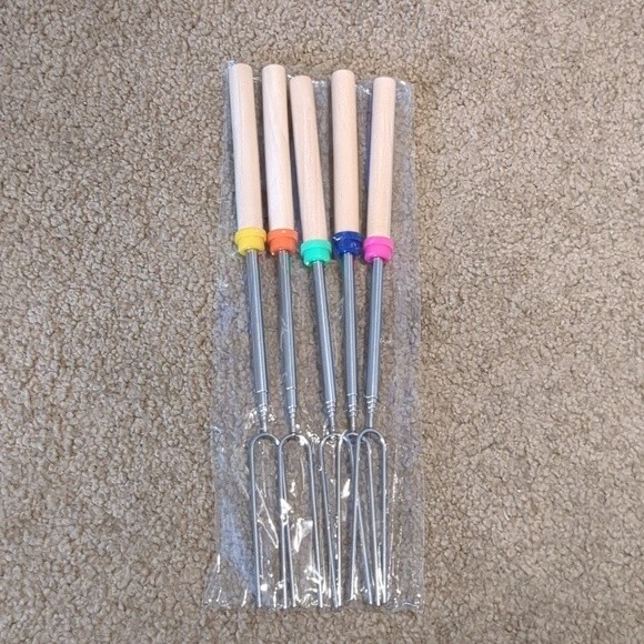 Camp Fire marshmallows Hot Dogs Roasting Stick Set of 5 Case NWT Retractable - Picture 4 of 9